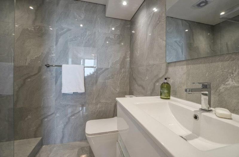 3 Bedroom Property for Sale in Dolphin Beach Western Cape